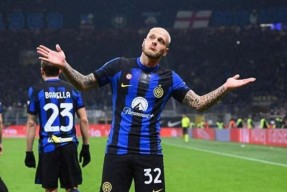 金年会官网-包含国米后卫迎来状态爆发，将成为球队防线中坚的词条